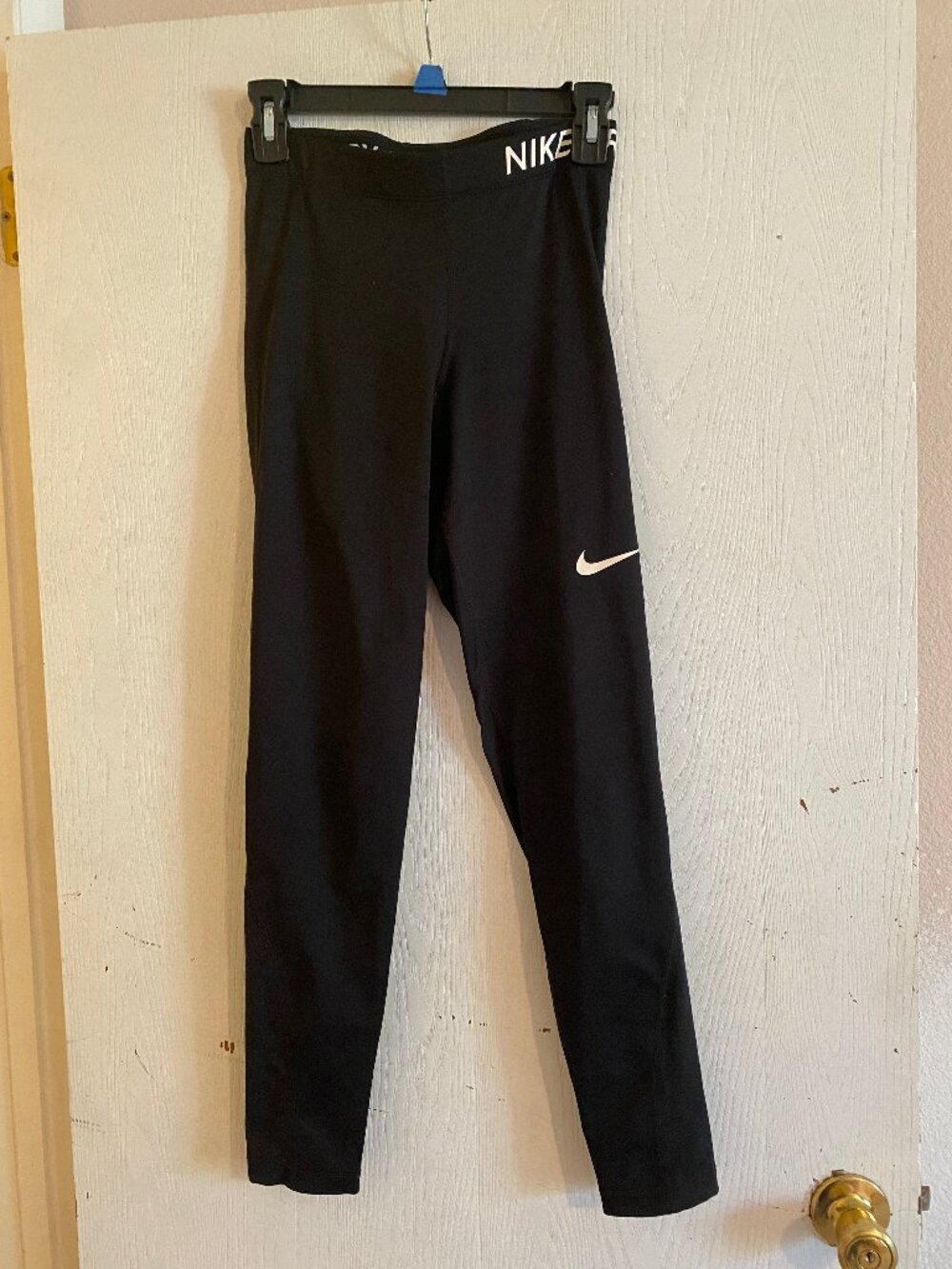 Nike Women Activewear Pants M Black Pro Leggings Swoosh Logo 27.5" Inseam